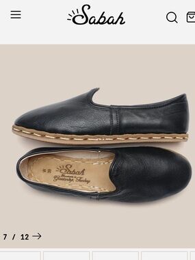 Size 6 EU37 like new Sabah black leather glove loafers